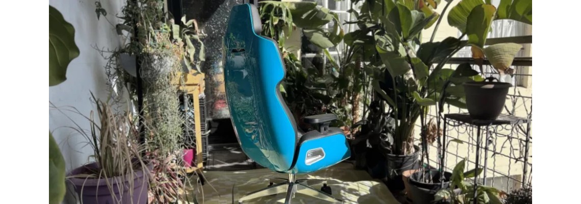 Thermaltake ARGENT E700 Gaming Chair: The Most Gorgeous Gaming Chair